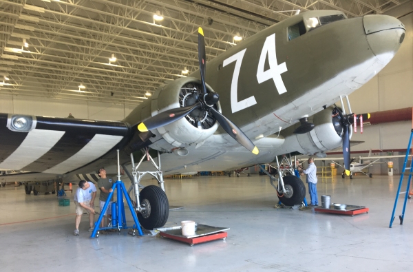 DC-3 on Scales
